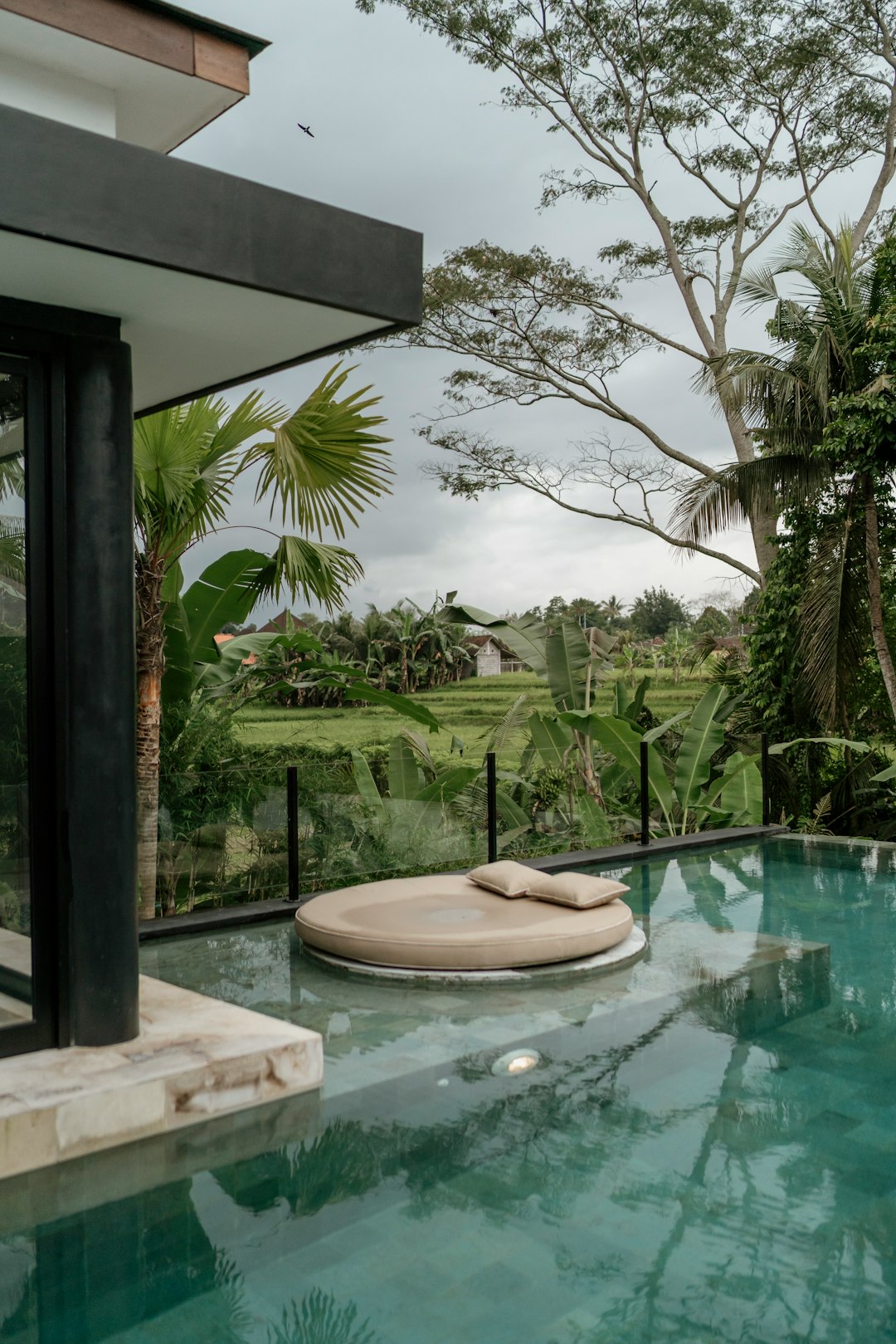 Tropical Luxury Villa in Bali with Pool