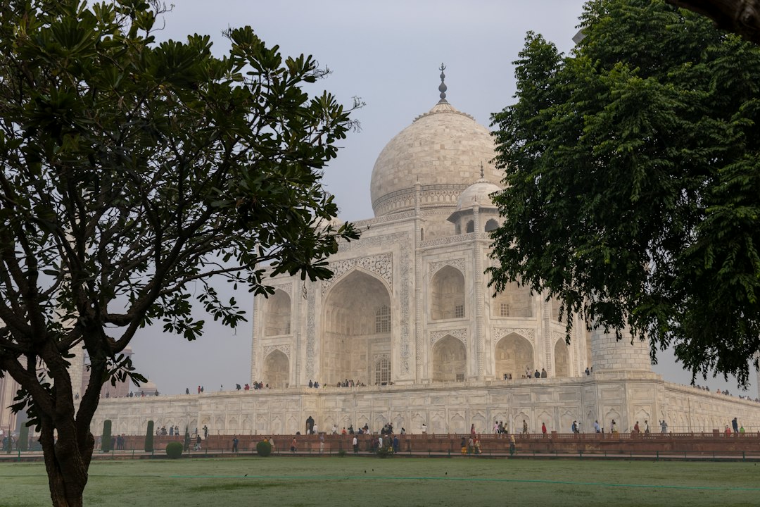 Taj Mahal and landmark Indian architecture